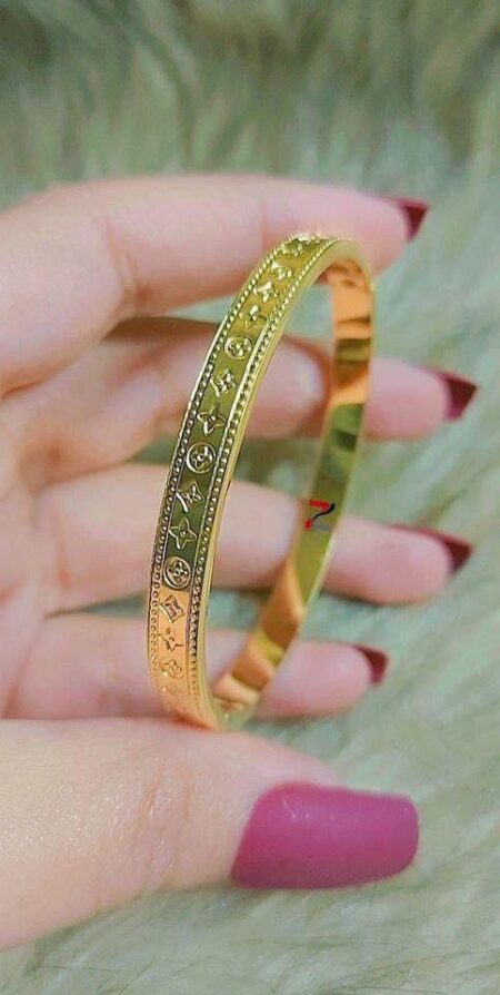 LV stainless bangle unique design