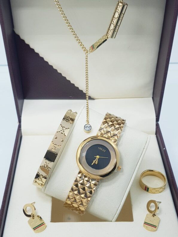 e4469367-d878-4207-bd52-6861902ef7df